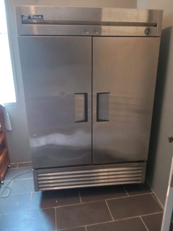 True Two Door Commercial Freezer - Used True Two Door Commercial Freezer - Like New